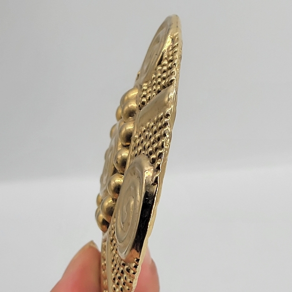 Vintage Signed PEARL 1990  Belt Buckle Round Gold Metal  Enamel - Picture 5 of 9